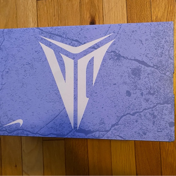 JA 1 (Ja Morant) NIKE - brand new in original box. GS SIZE 6 - Picture 3 of 4